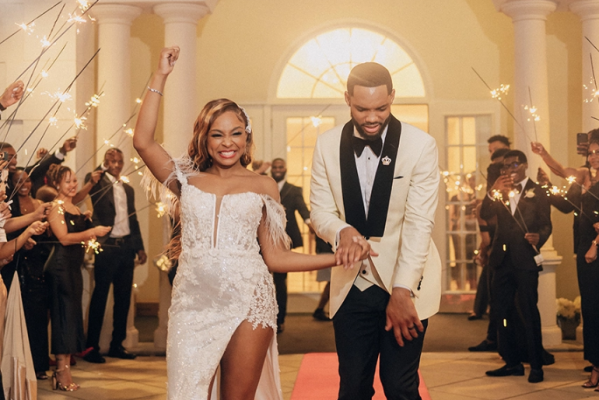 wedding-ashton-gardens-sparkler-grand-exit-cm-production-thumbnail